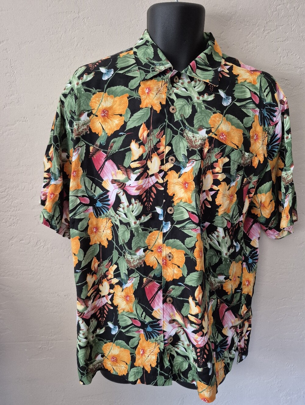 Tropical Guy Harvey Button Down Shirt Medium